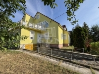 For sale family house Bábolna, 245m2