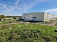 Kiadó raktár Kisapostag, 1363m2