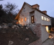 For sale family house Budapest III. district, 295m2