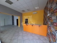 Eladó üzlethelyiség Szombathely, 74m2