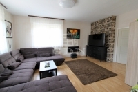Vânzare casa familiala Velence, 152m2