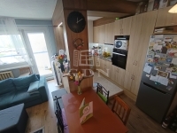 For sale flat (panel) Veszprém, 61m2