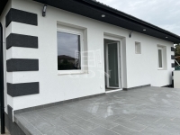 Продается частный дом Érd, 109m2