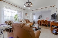 For sale family house Pécel, 230m2