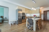 For sale flat Fót, 88m2