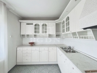 Verkauf einfamilienhaus Söjtör, 200m2