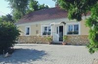 Eladó családi ház Hottó, 200m2